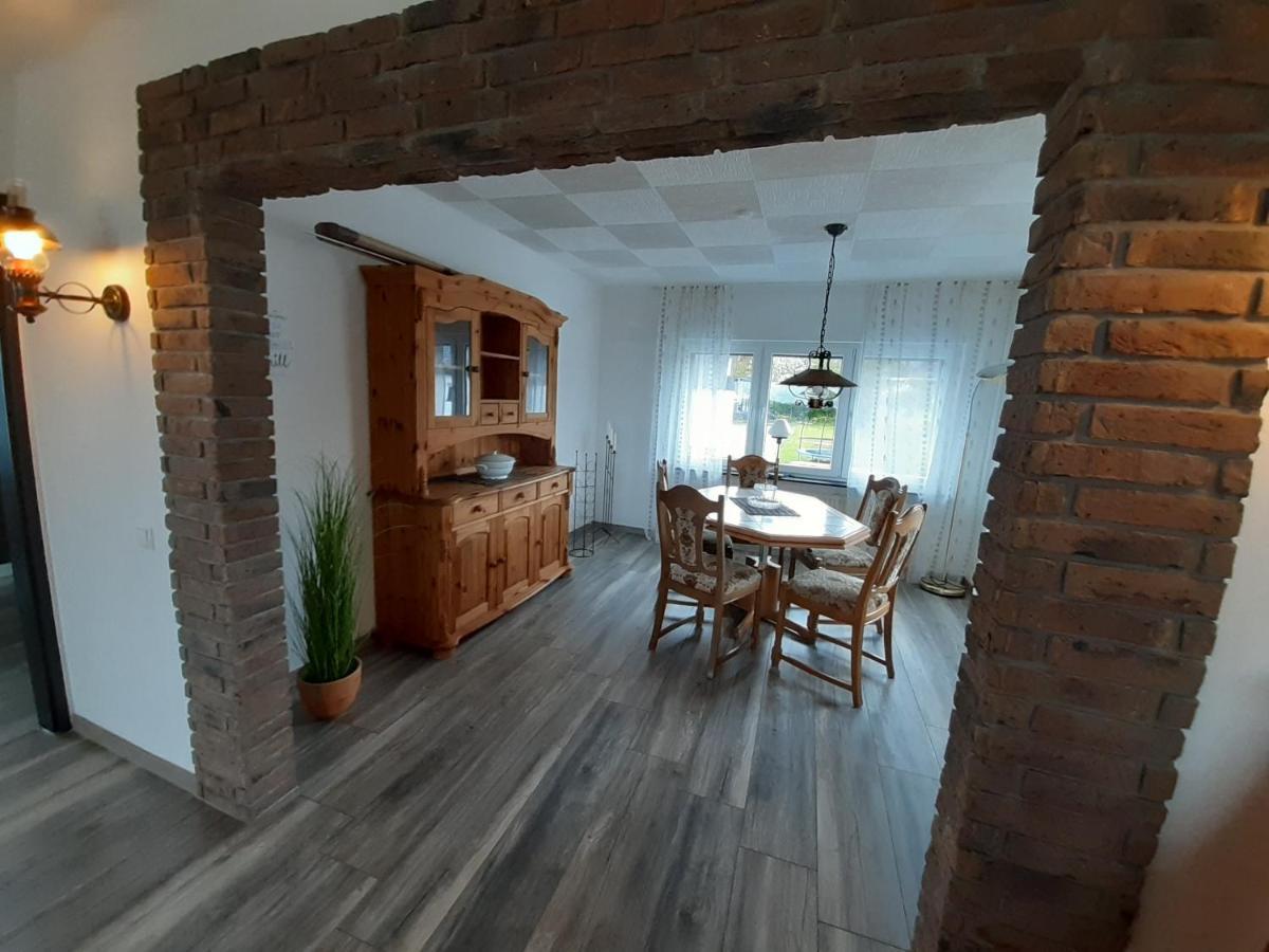 Ettringen  Ferienhaus Zum Hochstein מראה חיצוני תמונה